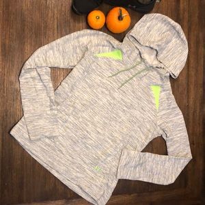 Under Armour Hoodie Size M